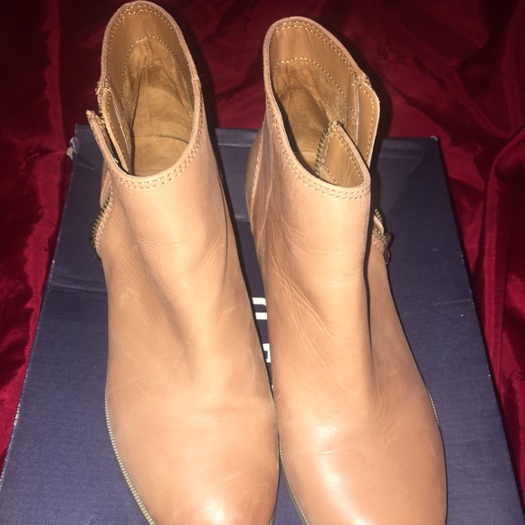 Leather Gap booties in excellent condition - Picture 3 of 12